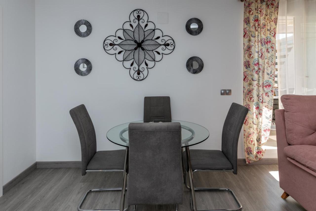 New Modern 3Br With Terrace In Fuengirola Centre Apartment Luaran gambar